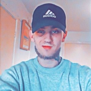 Meet your Posher, Ben